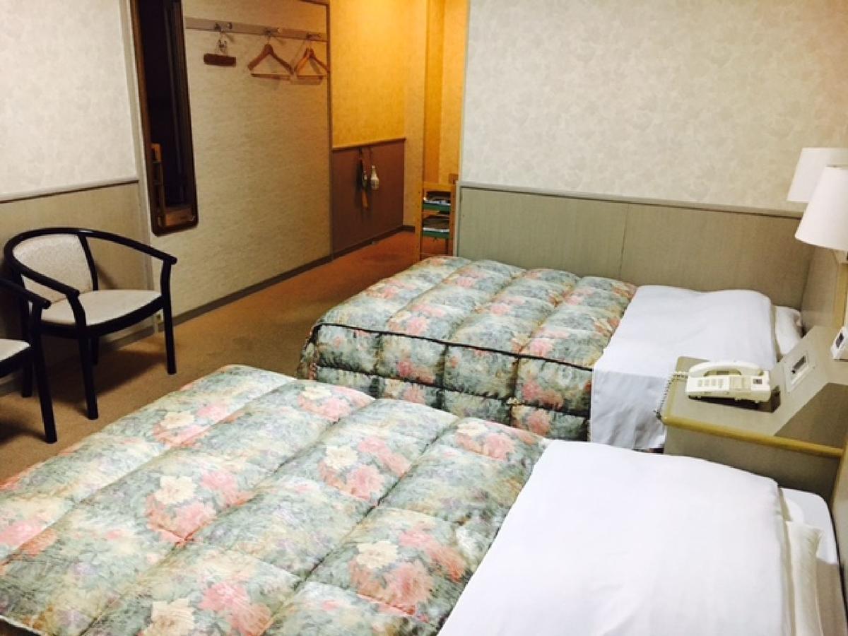 Hotel Nobeoka Hills מראה חיצוני תמונה